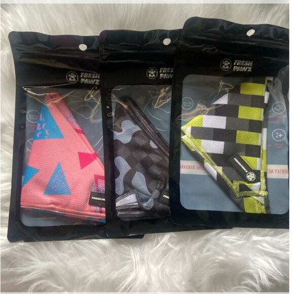 Fresh Pawz Jersey Mesh Cooling‎ Bandana For Pets x3 - Picture 1 of 5